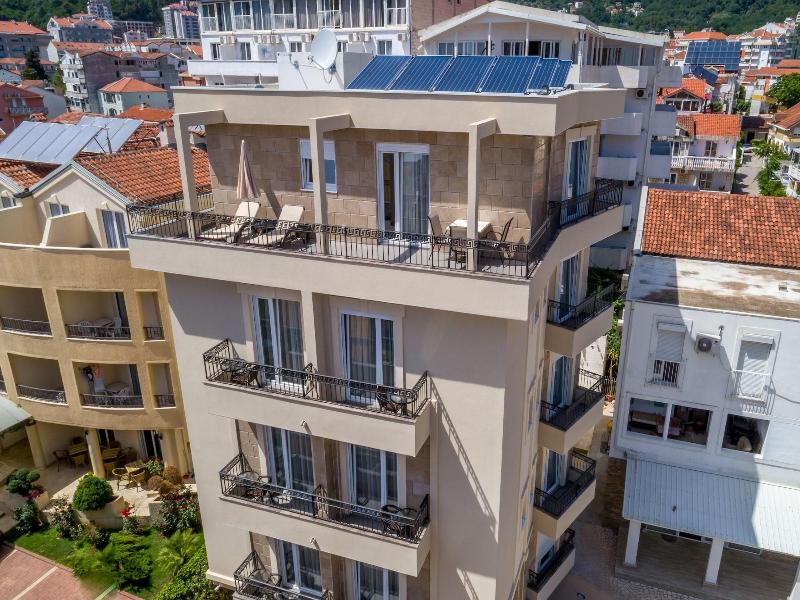 Almare Apartments Budva image