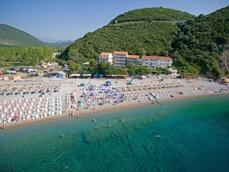 Almare Apartments Budva image