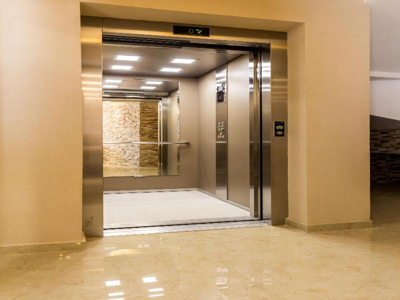 Almare Apartments Budva image