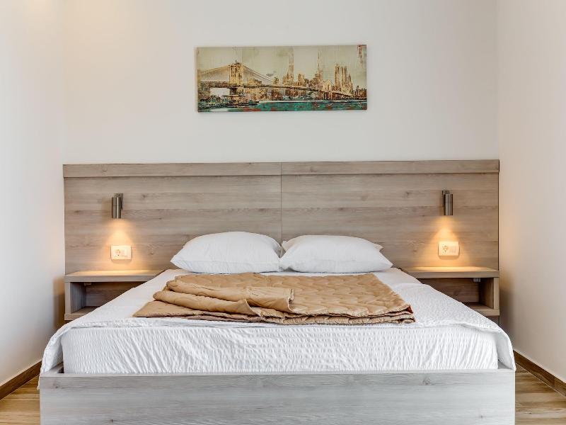 Almare Apartments Budva image