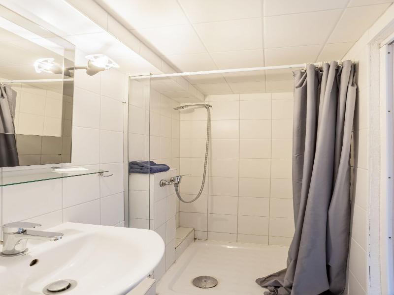 Icke Apartments image