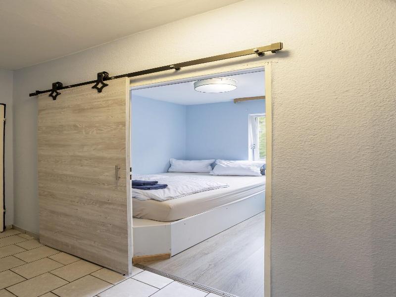 Icke Apartments image