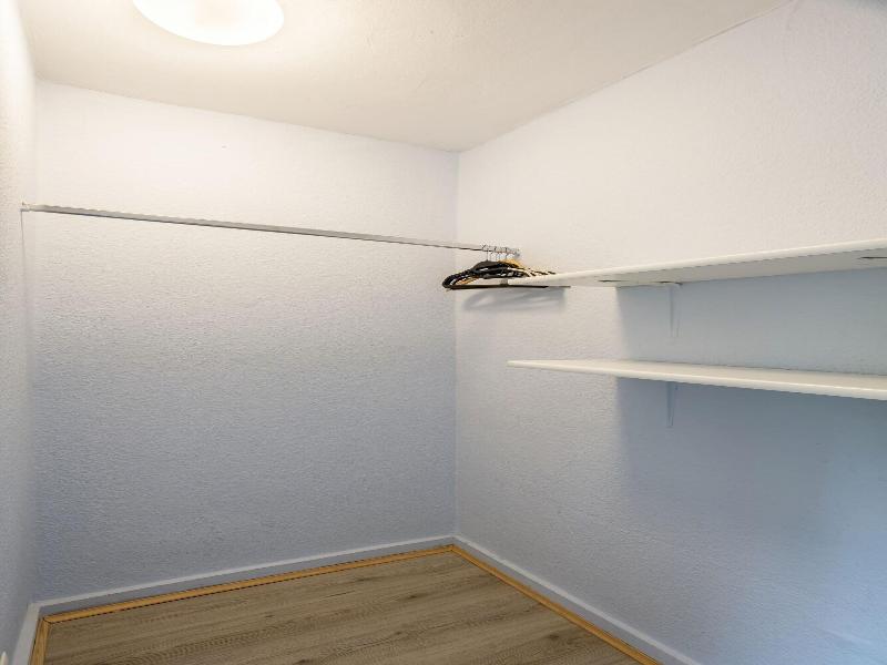 Icke Apartments image