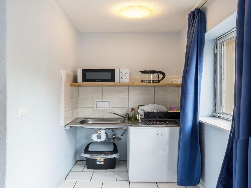 Icke Apartments image