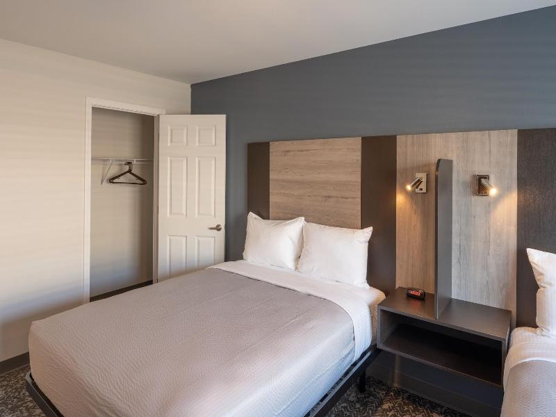 Stay Apt Suites Alexandria Fort Belvoir image