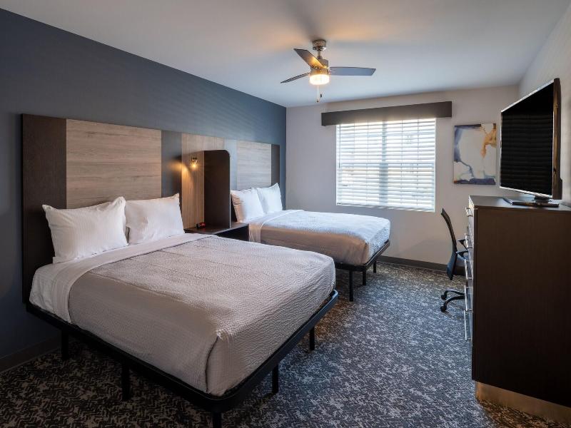 Stay Apt Suites Alexandria Fort Belvoir image