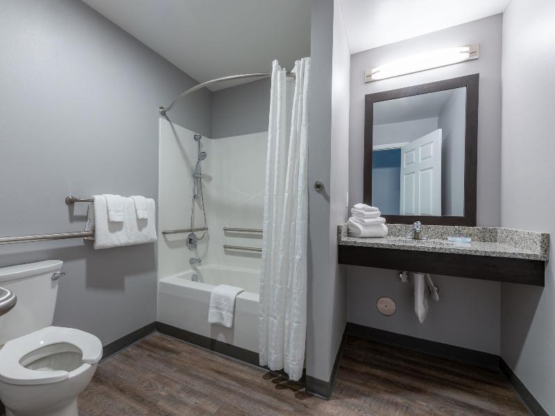 Stay Apt Suites Alexandria Fort Belvoir image