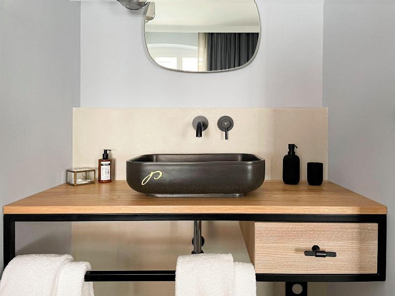 Boutiquehotel Petuh image