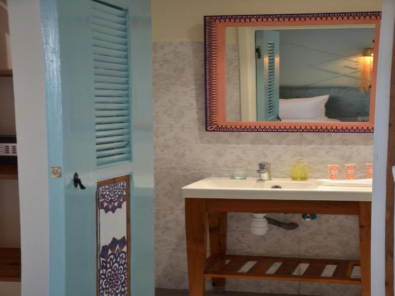 Riad Louane image