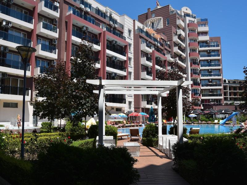 Wyndham Garden Westlake image