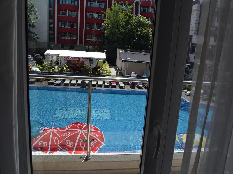 Wyndham Garden Westlake image