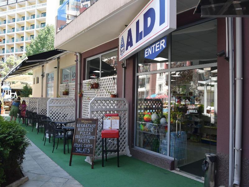 Wyndham Garden Westlake image