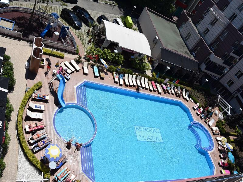 Wyndham Garden Westlake image