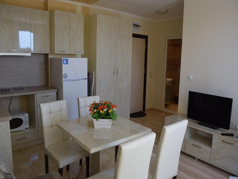 Wyndham Garden Westlake image