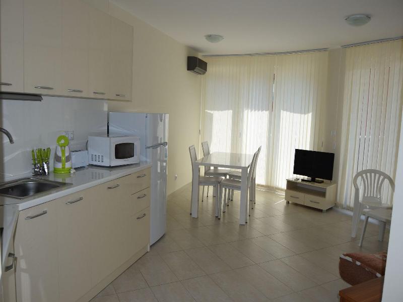 Wyndham Garden Westlake image