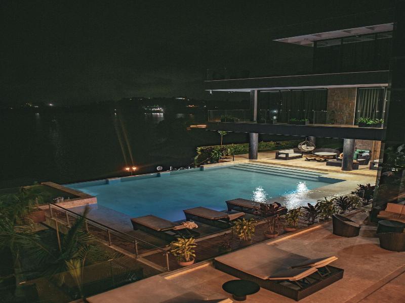 Vivanti Resort image