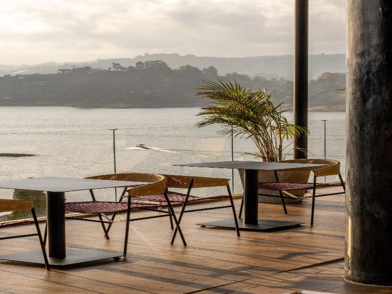 Vivanti Resort image