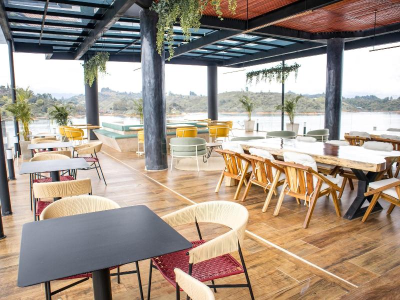Vivanti Resort image