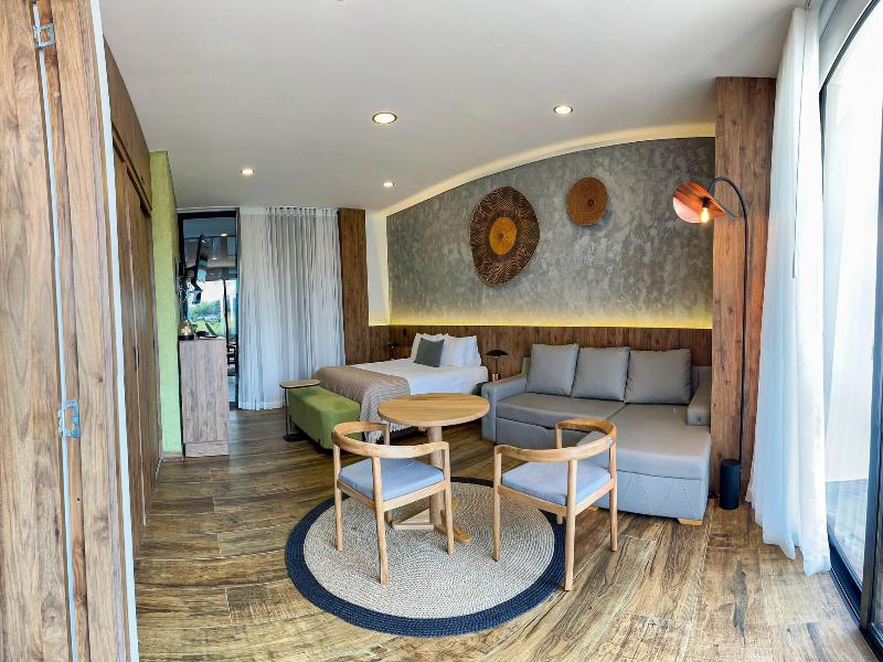 Vivanti Resort image