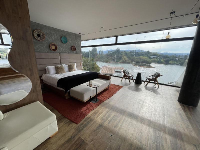Vivanti Resort image