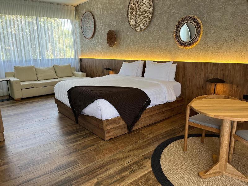 Vivanti Resort image