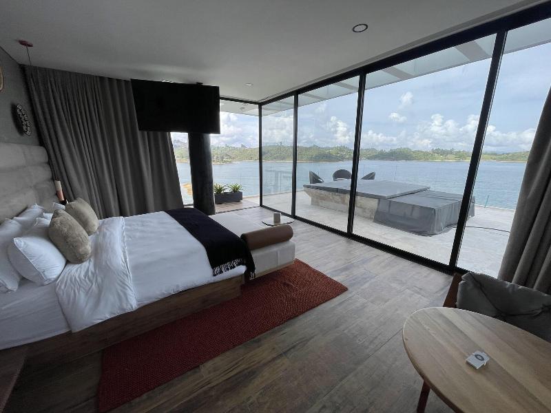 Vivanti Resort image