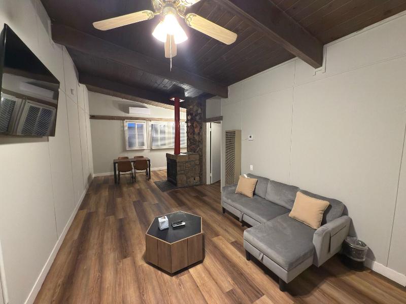 Studio 9 Big Bear image