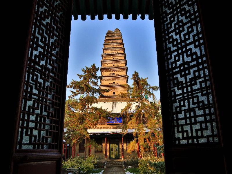 Hanting Hotel Xi’an Bell Tower Dachaishi Metro St
