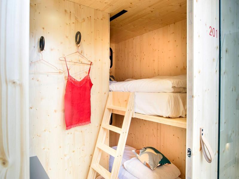 The Green Elephant Hostel Spa image