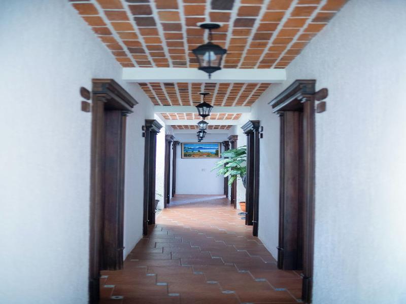 Hotel Taa Tiin