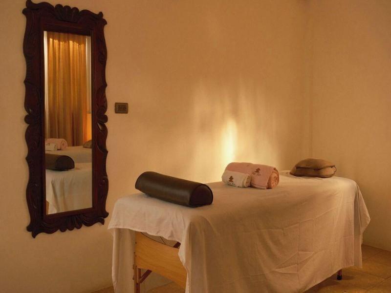 Hotel Taa Tiin