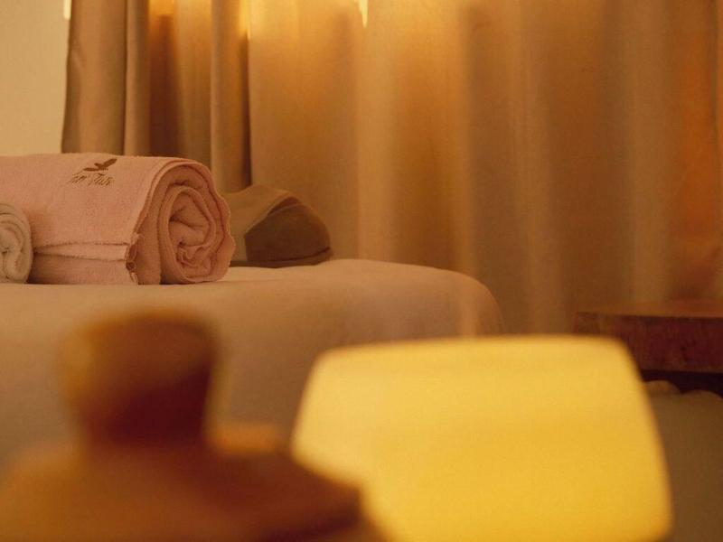 Hotel Taa Tiin