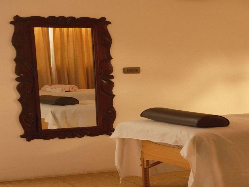 Hotel Taa Tiin