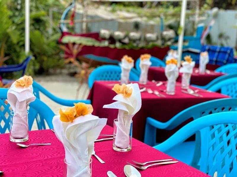 Viva Beach Spa Maldives image
