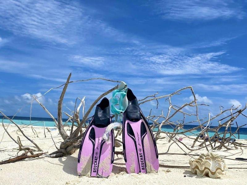 Viva Beach Spa Maldives image