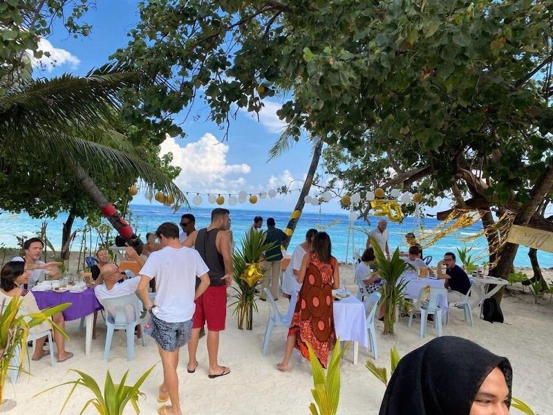 Viva Beach Spa Maldives image