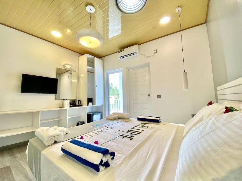Viva Beach Spa Maldives image