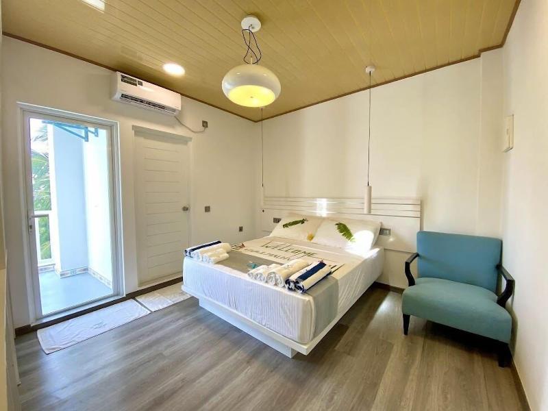 Viva Beach Spa Maldives image