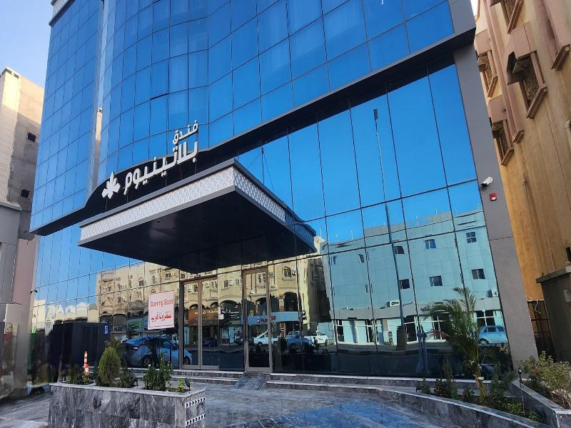 Platinum Hotel — exterior view