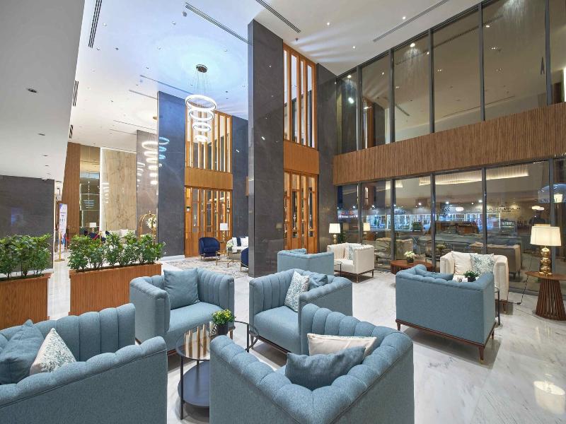 Platinum Hotel