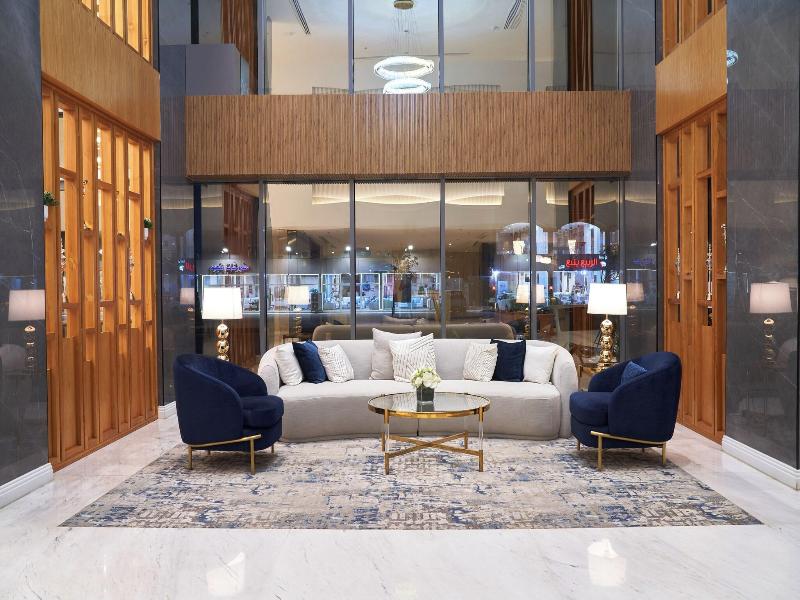 Platinum Hotel