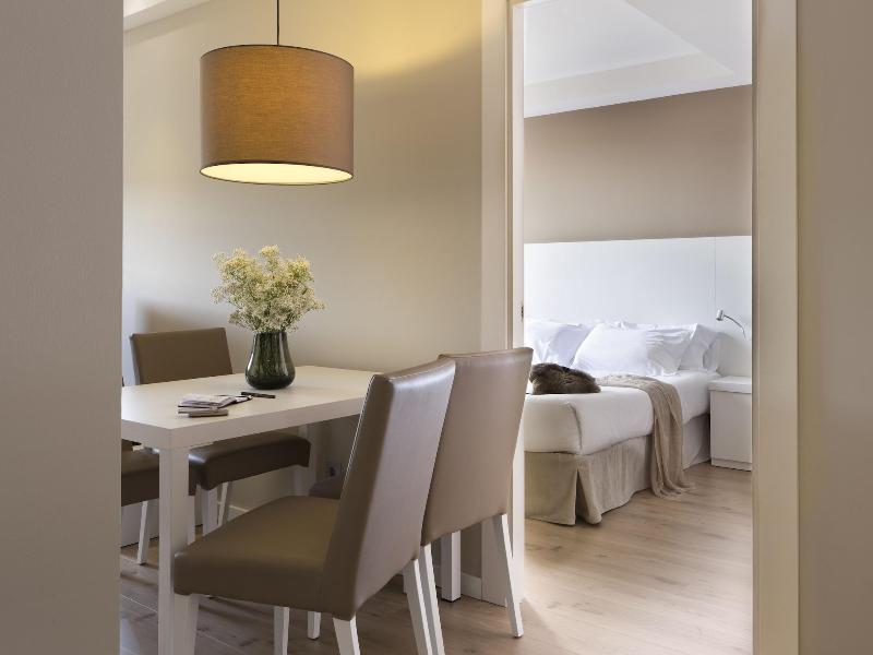 Apartments Rambla 102 image