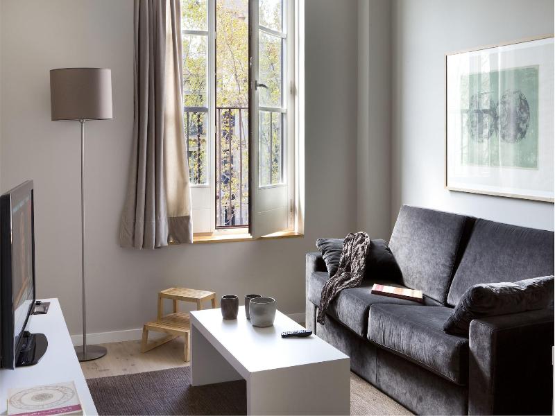 Apartments Rambla 102 image