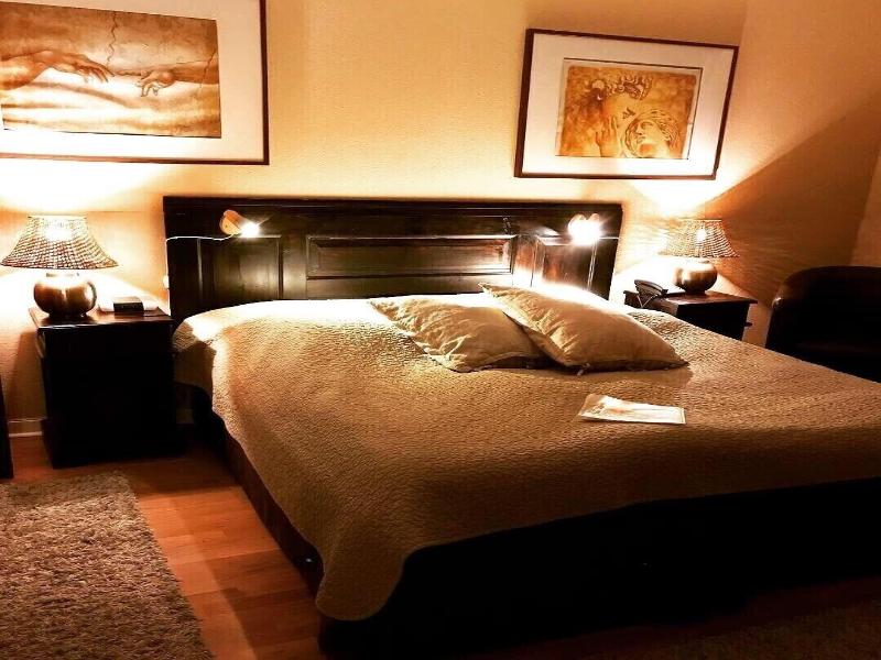 Hotel Lilton image