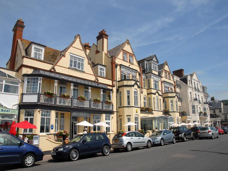 The Kingswood Hotel image