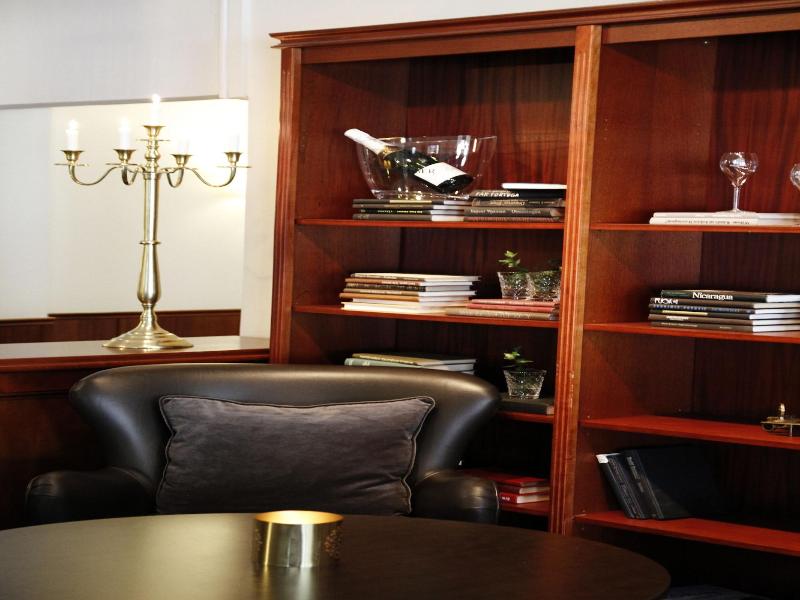 Profilhotels Calmar Stadshotell image