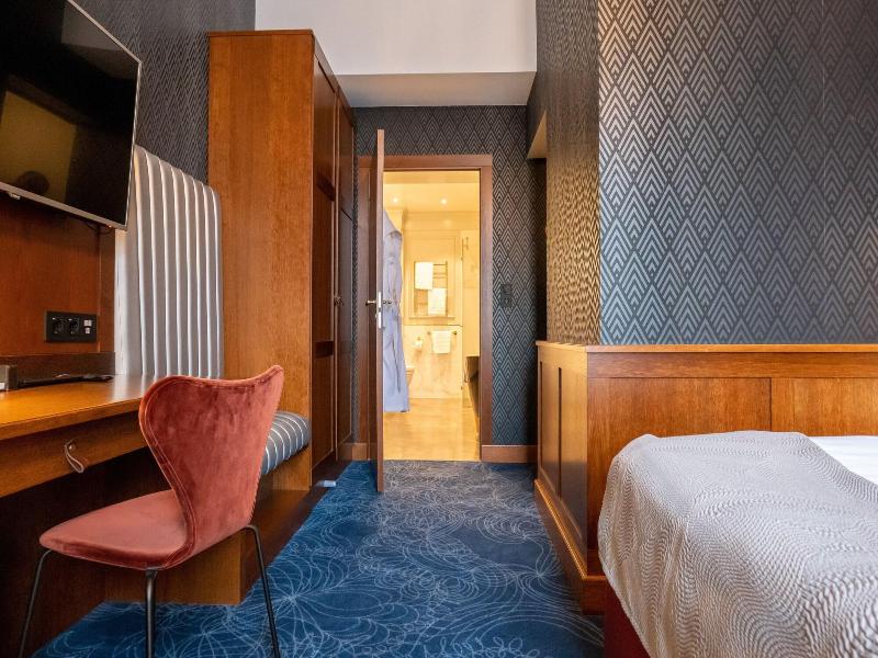Profilhotels Calmar Stadshotell image