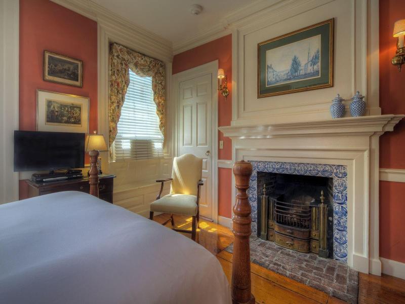 Francis Malbone House Inn image
