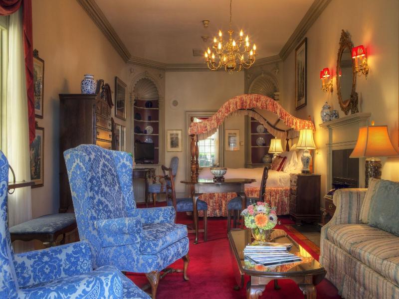 Francis Malbone House Inn image