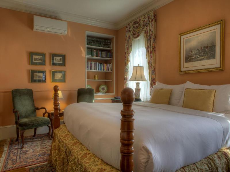 Francis Malbone House Inn image